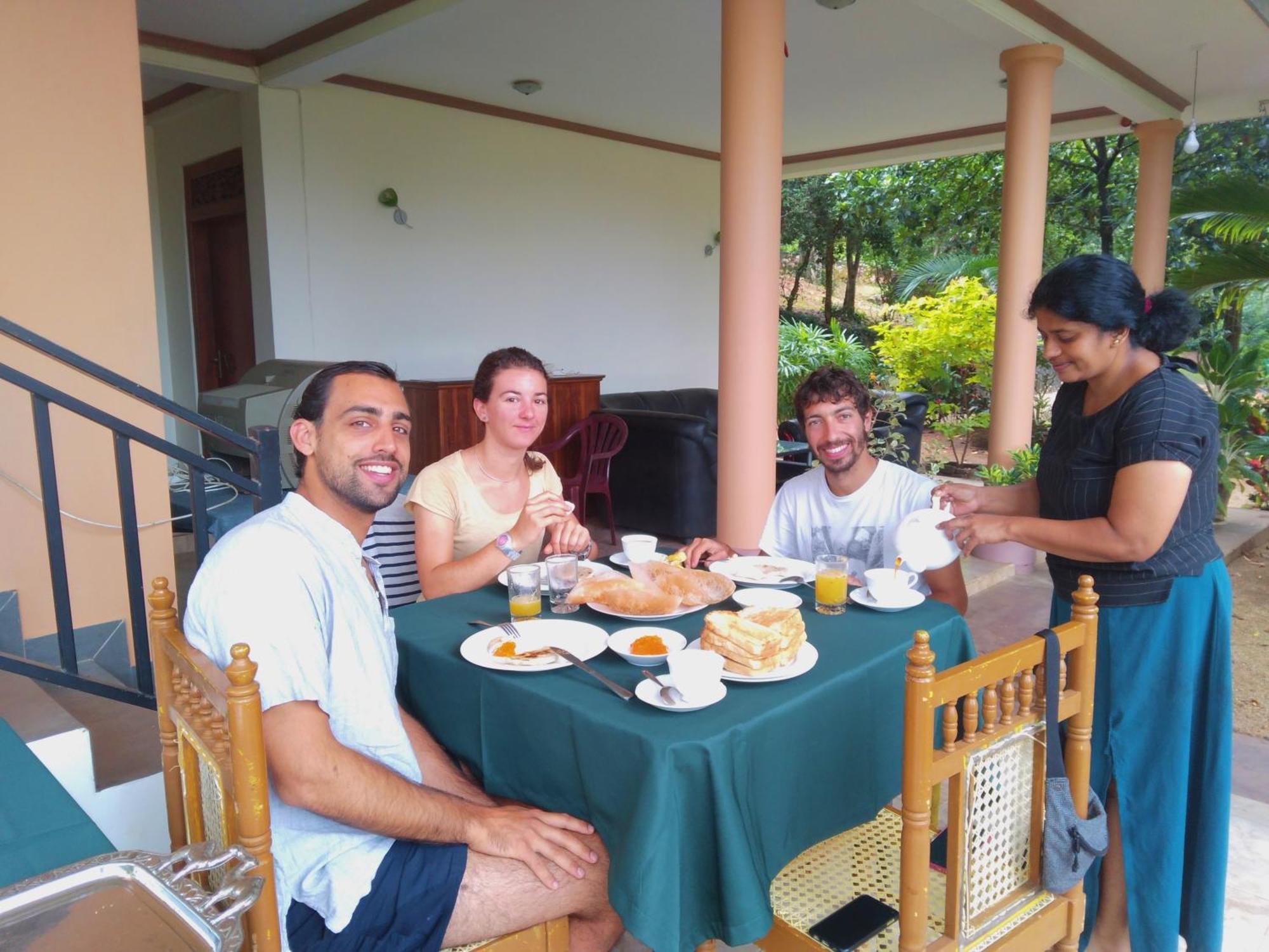 Mount View Hotel Polonnaruwa Ngoại thất bức ảnh