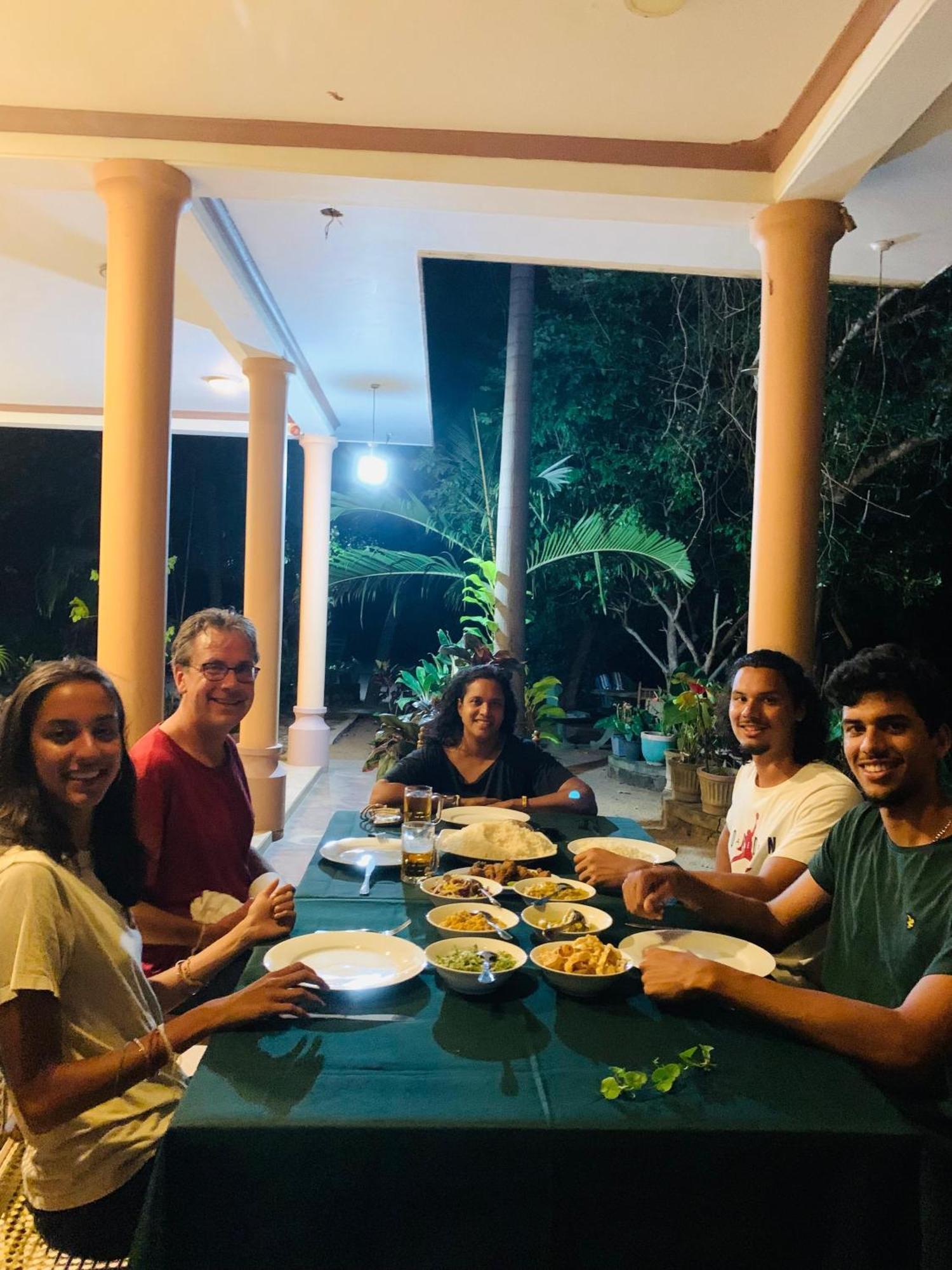 Mount View Hotel Polonnaruwa Ngoại thất bức ảnh