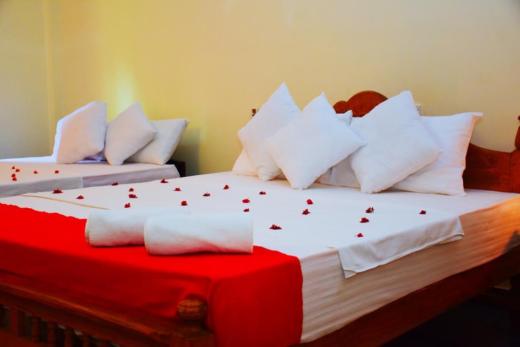 Mount View Hotel Polonnaruwa Ngoại thất bức ảnh