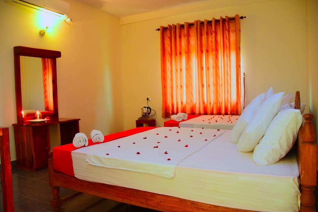 Mount View Hotel Polonnaruwa Ngoại thất bức ảnh