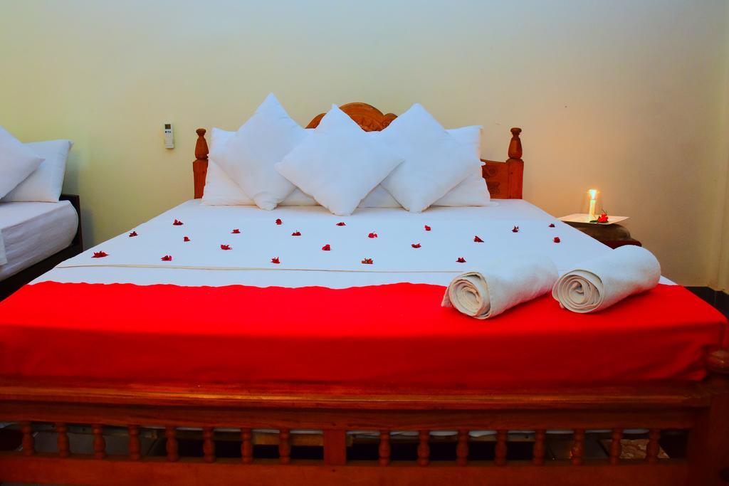 Mount View Hotel Polonnaruwa Ngoại thất bức ảnh
