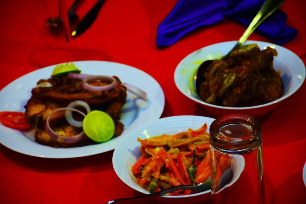 Mount View Hotel Polonnaruwa Ngoại thất bức ảnh