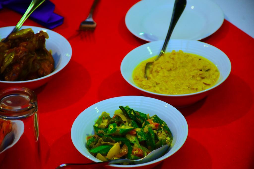 Mount View Hotel Polonnaruwa Ngoại thất bức ảnh