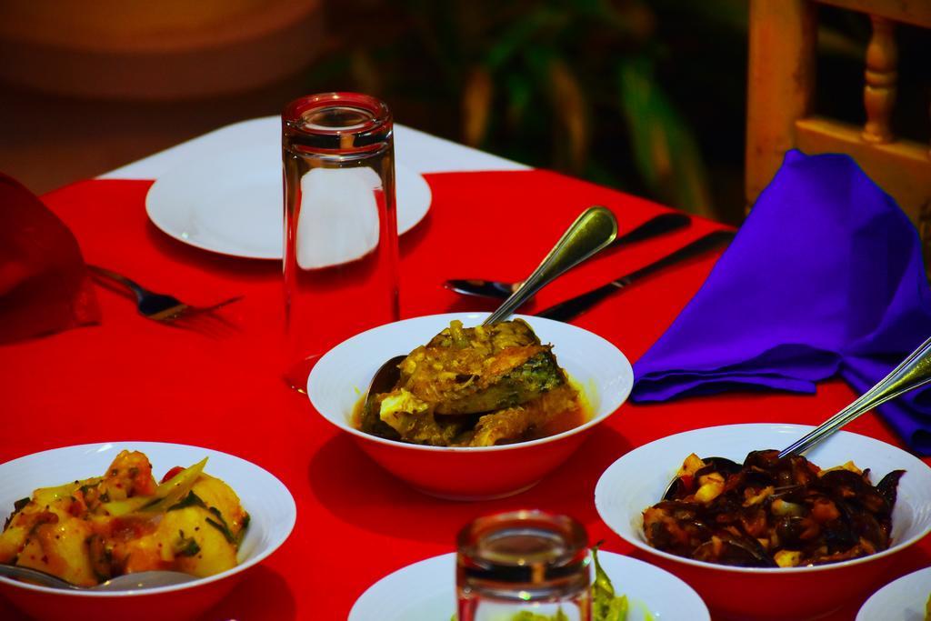 Mount View Hotel Polonnaruwa Ngoại thất bức ảnh